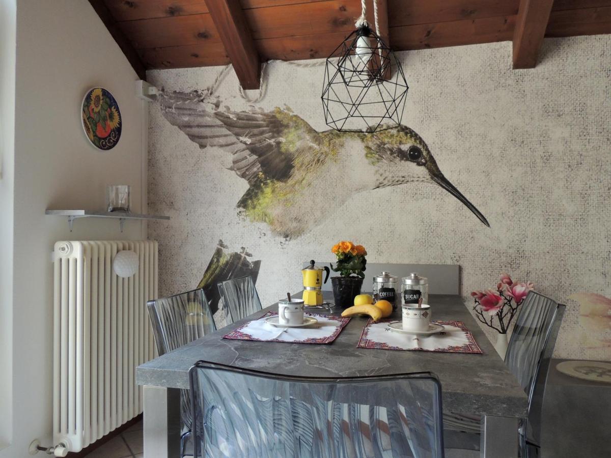 La Casa Del Colibri Leilighet Lecco Eksteriør bilde